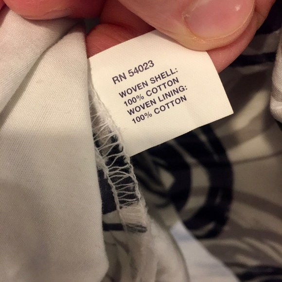 GAP skirt with bold swirl pattern, Size 1 - Picture 4 of 4